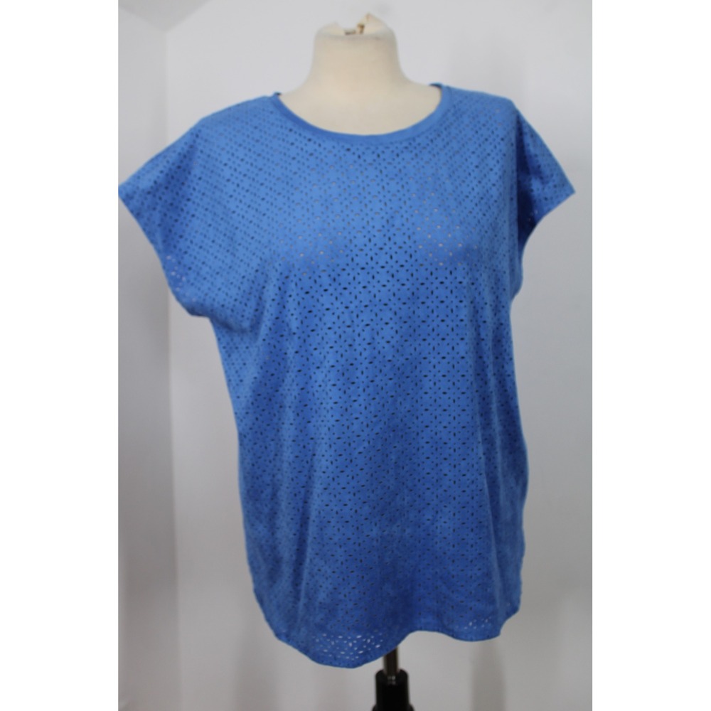 Barbara Katz 8 Periwinkle Blue Eyelet Faux Suede Short Sleeve Casual Top Blouse